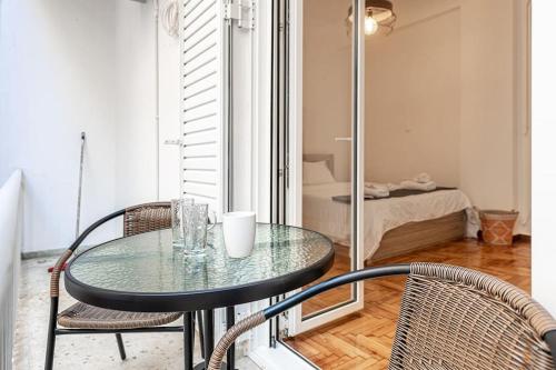 Under Acropolis Hill Studio - image 5