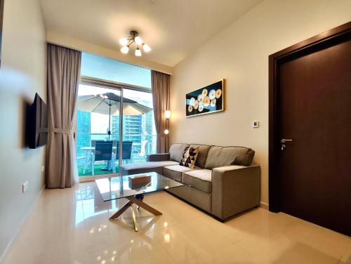 Lux BnB I Vera Residences I Burj Views, Dubai (Foto 9)