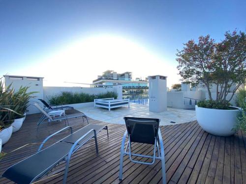 Balcony/terrace, Impecable estudio en lujoso edificio en Caballito in Chacabuco Park