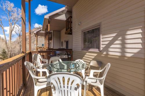 Cascade Park Townhome - image 7