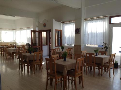 Hotel Meltemi - image 6