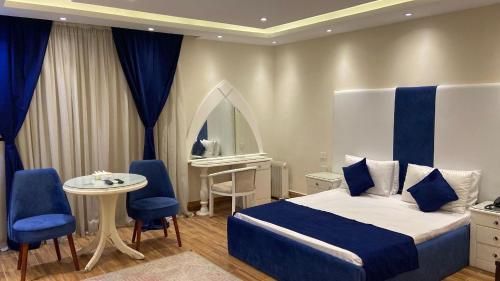 Elite Hotel - image 5