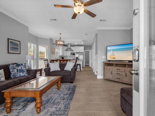 Sunkissed Cottage - image 13