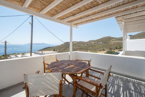 Sea Houses SERIFOS