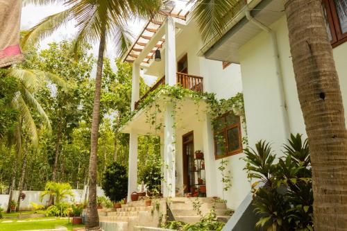 Фасада на хотела, The Getaway Experience Villa in Kibaha
