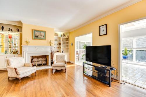 Athens Vacation Rental Near Sanford Stadium and Dtwn in Athens, USA