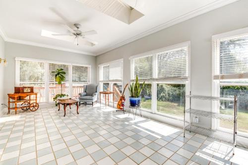 Athens Vacation Rental Near Sanford Stadium and Dtwn in Athens, USA