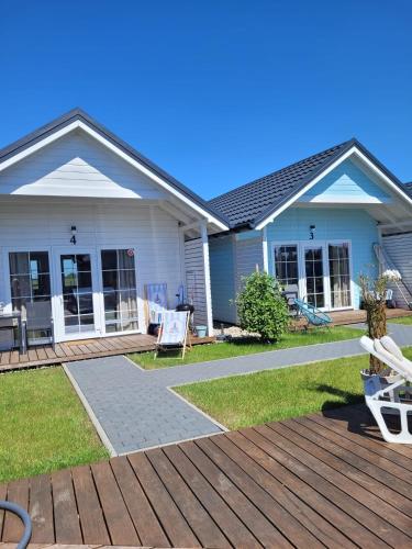 2 bedrooms, 3 beds
