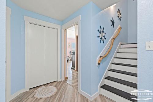 Apartment image 8