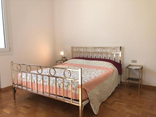 Villa Volpe - Free WiFi & Private Parking - Tap to explore photos