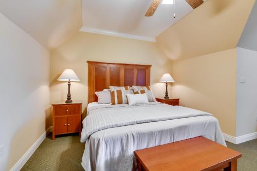 Springfield Studio Rental with Golf Course View! in Springfield, USA
