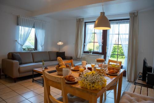 Ferienhof Kruse Wohnung Nr 7 – khách sạn tại Lenste