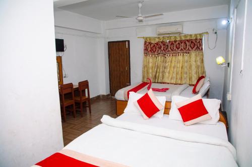2 double beds