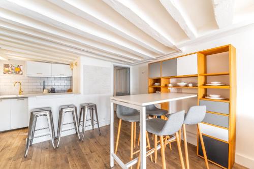 Charming Flat Montorgueil - image 13