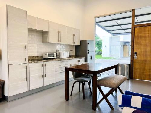 Carport Strong Wifi Vaulted Ceilings in Copey