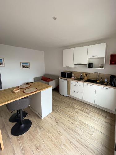 appartements guesthouse1 et guesthouse2 sword beach in Colleville-Montgomery