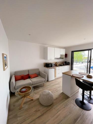 appartements guesthouse1 et guesthouse2 sword beach in Colleville-Montgomery
