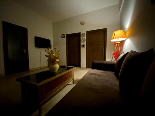 201 Omega Height's Two Bedrooms Family Apartment - image 10