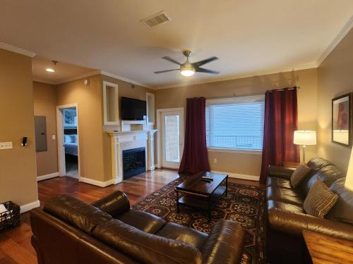 Venus Lodges 155 by Stony Brook Cabins in Gatlinburg, USA