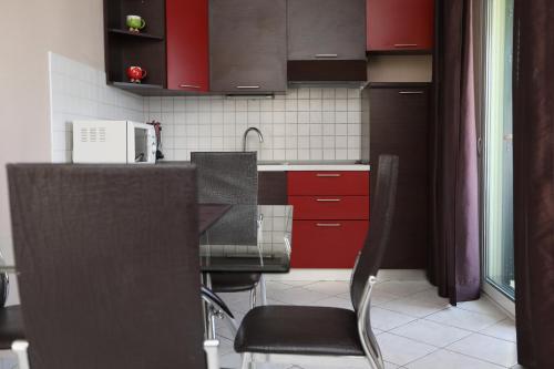 Apartments Salona - image 5