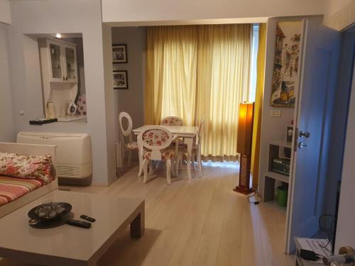 Down Town Tirana Apartment Center, Tirana (photo 4)