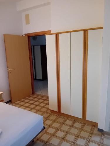 Hotel Serafini Misano Adriatico Room Type - Economy Triple Room