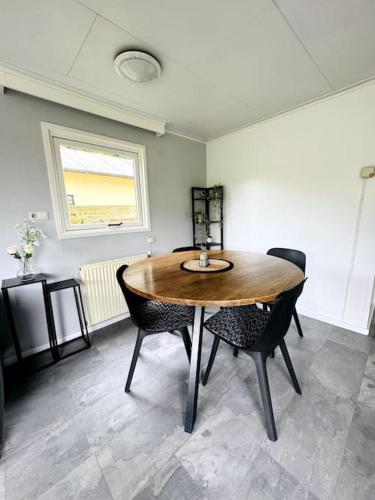 Casa Mooi Zeegse in ซีกซ์