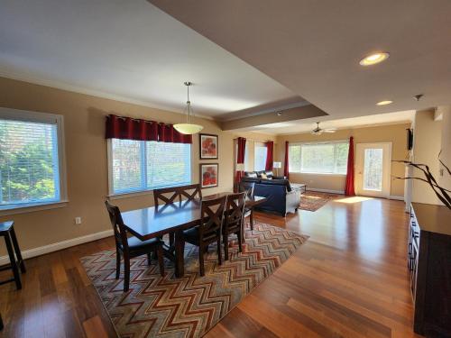 Venus Lodges 121 by Stony Brook Cabins in Gatlinburg, USA