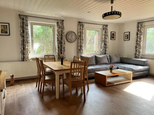 Ferienhaus im Wald, am Briesener See in Neu Zauche, Deutschland