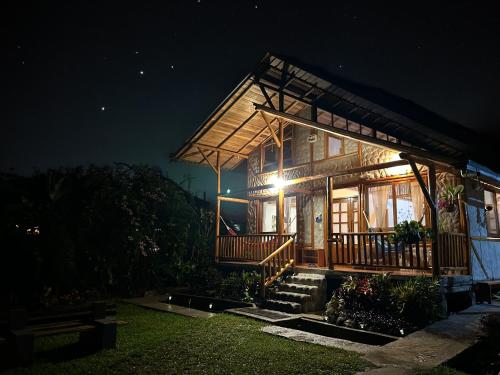 La Casa en el Aire Mindo, 4 Dormitorios