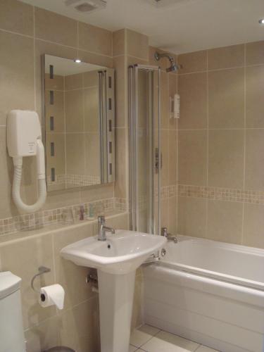 The Minster Hotel - image 13