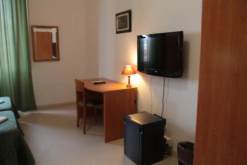 Hotel Genzianella - image 9