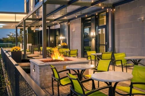 SpringHill Suites by Marriott Gainesville Haymarket - image 8