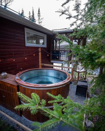 Kert, Cabines Niksen in Saint Adolphe D'Howard (QC)