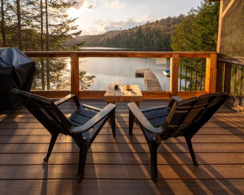 Létesítmények, Cabines Niksen in Saint Adolphe D'Howard (QC)