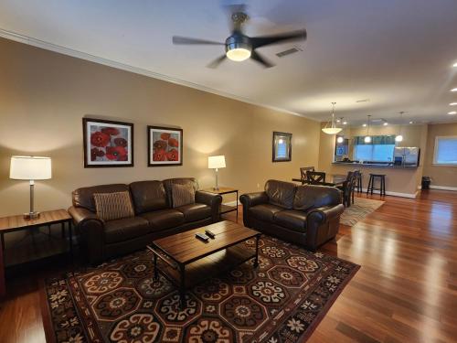 Venus Lodges 135 by Stony Brook Cabins in Gatlinburg, USA