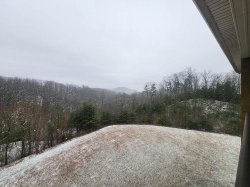 Venus Lodges 145 by Stony Brook Cabins in Gatlinburg, USA