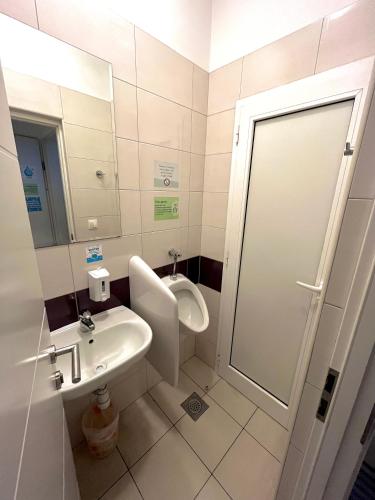 Baño, Hostel Split Backpackers 2 in Split
