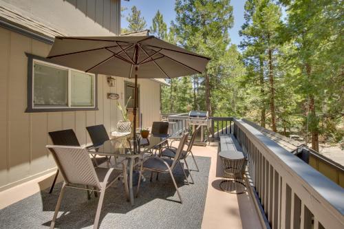 Treetop Lake Arrowhead Cabin with Lake Access and Deck