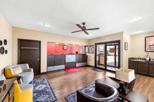 Lobby, Econo Lodge Texarkana I-30 in Texarkana (TX)