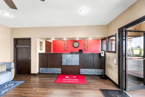 Lobby, Econo Lodge Texarkana I-30 in Texarkana (TX)