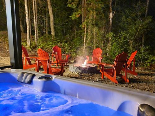 Chalet Montana Tremblant 4BR w Hot Tub