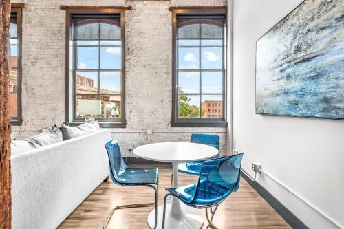 2BR Loft-Gated Parking-WD-P104 in Saint Louis, USA