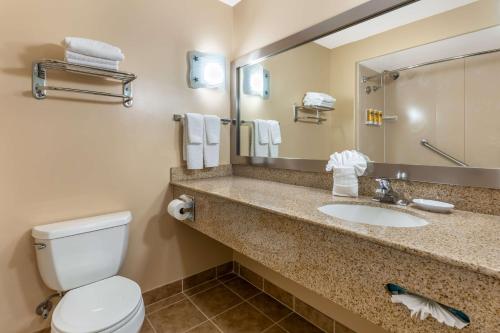 Best Western Plus Capitola By-the-Sea Inn & Suites