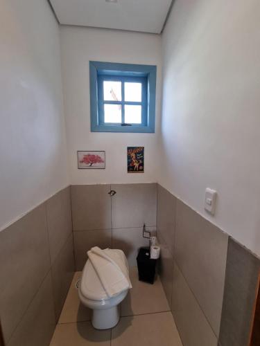 King Room with Spa Bath image 6