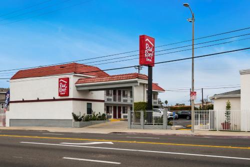 Red Roof Inn Carson - Wilmington, CA in Wilmington, USA