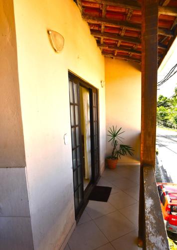 Bejárat, Apto bem equipado, com 2 quartos acomoda até 6 pessoas confortavelmente (Apto bem equipado, com 2 quartos acomoda ate 6 pessoas confortavelmente) in Ubatuba Center