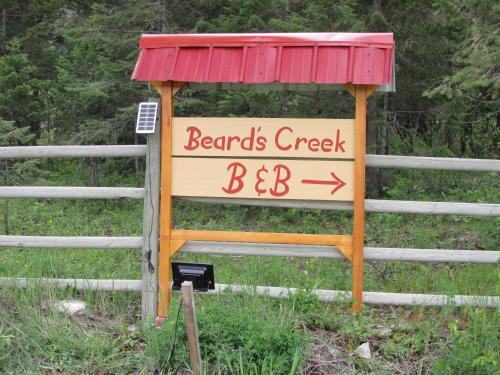 beard's creek bed and breakfast in Parson (BC)