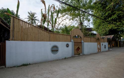 Secret spot 1 Secret spot 1