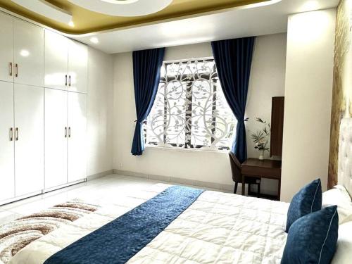 Lake view Villa in Nam Long - Villa bo ho khu biet thu Nam Long - image 3